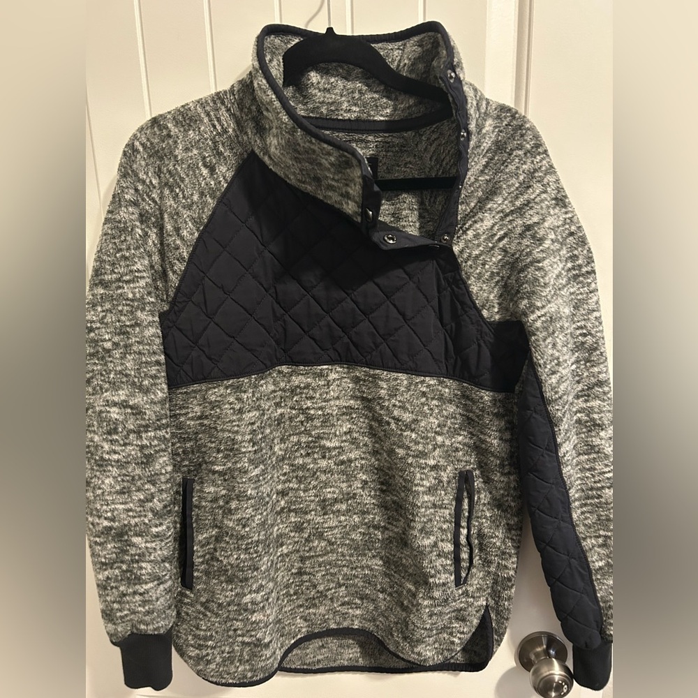 Abercrombie & Fitch Pullover